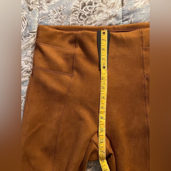 Spanx Faux Suede Rich Caramel Leggings Size XL Shapewear Pants - Picture 9 of 12